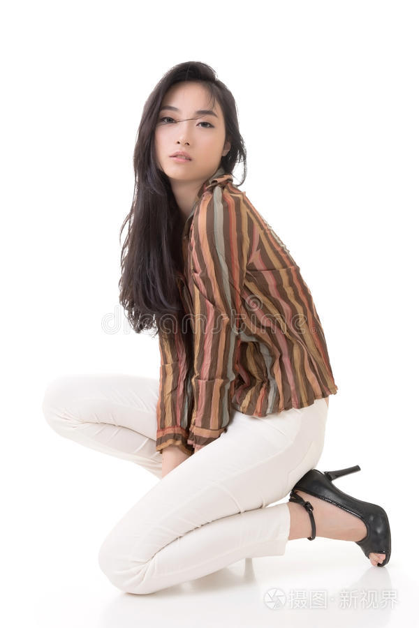 伊人，黄色直播